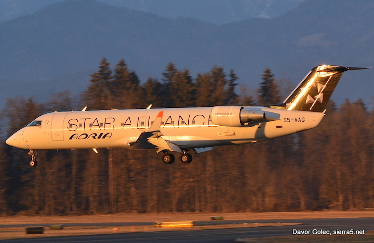 S5-AAG v barvah Star Alliance