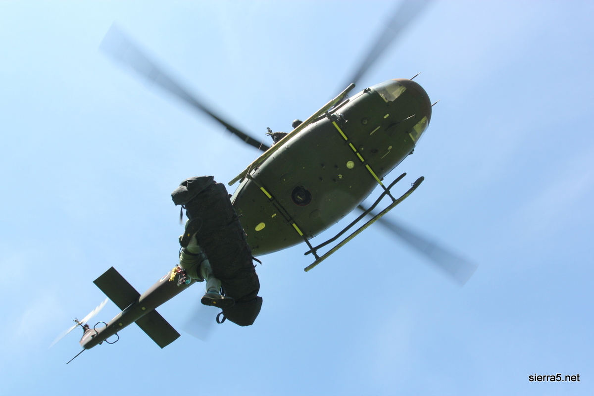 Vitlanje v helikopter Bell 412