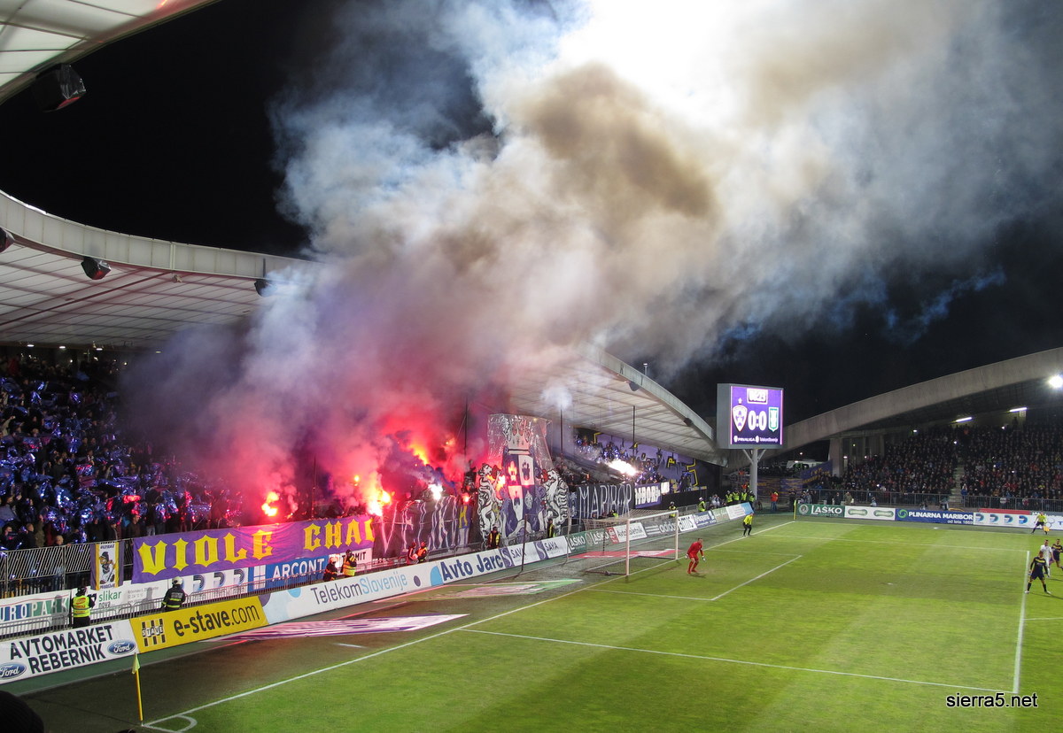 Ognjemet na derbiju v Mariboru
