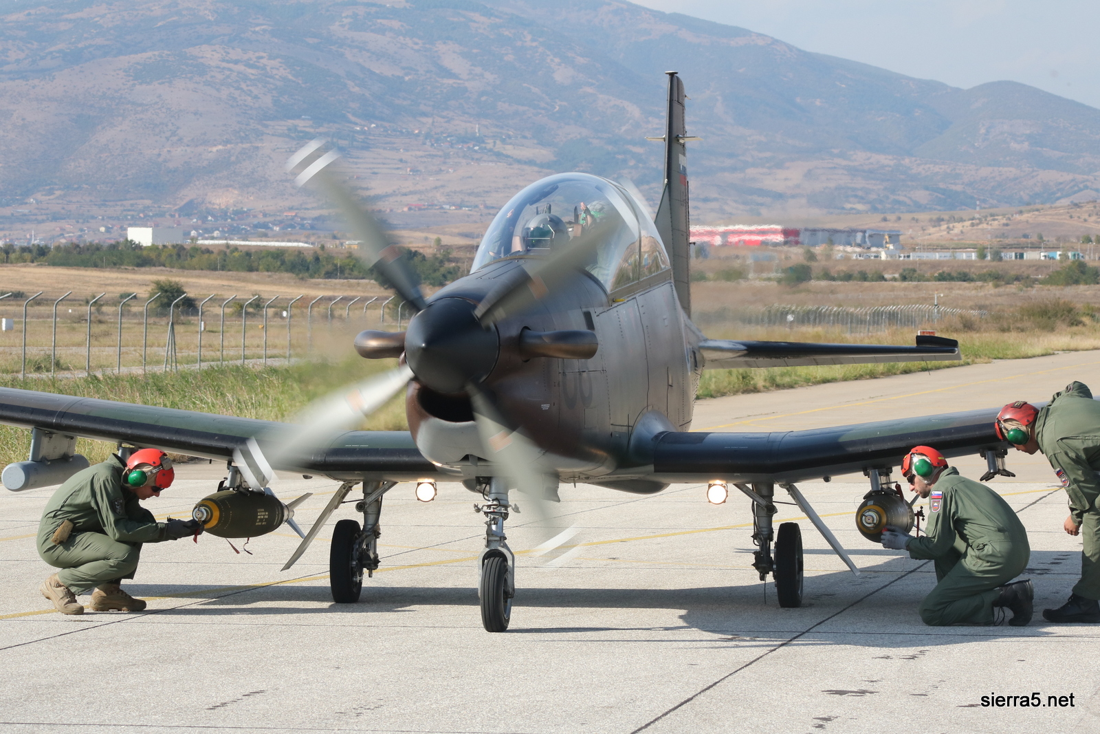 Odstranjevanje varnostnih zatičev