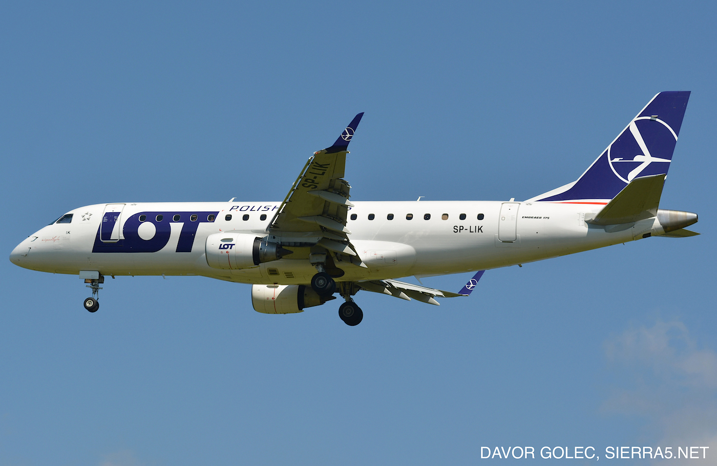 Večino letov je predvidenih z letali Embraer E170 in E175