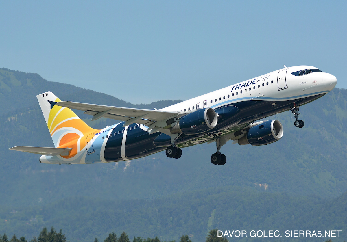 Bazirano letalo hrvaškega Trade Air-a ob poletanju proti Grčiji