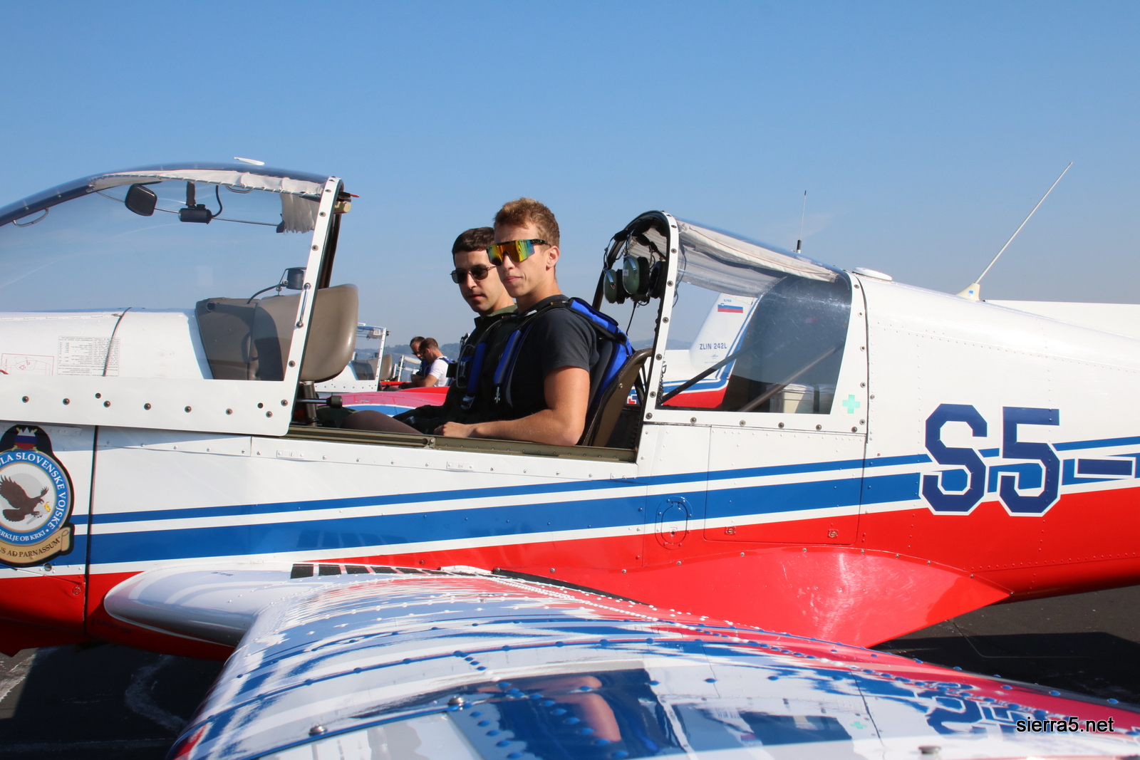 Pred letenjem z letalom Zlin 242L