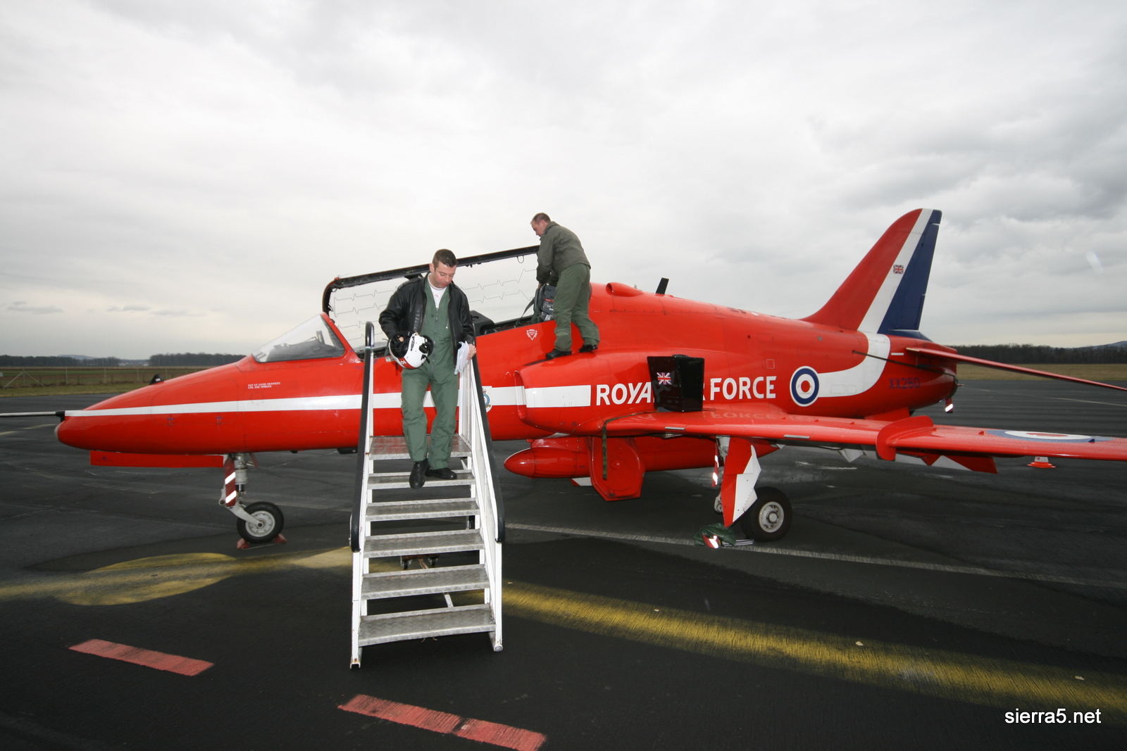 red arrows IMG 3458