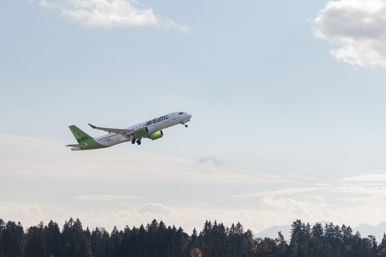LJU AirBaltic 2