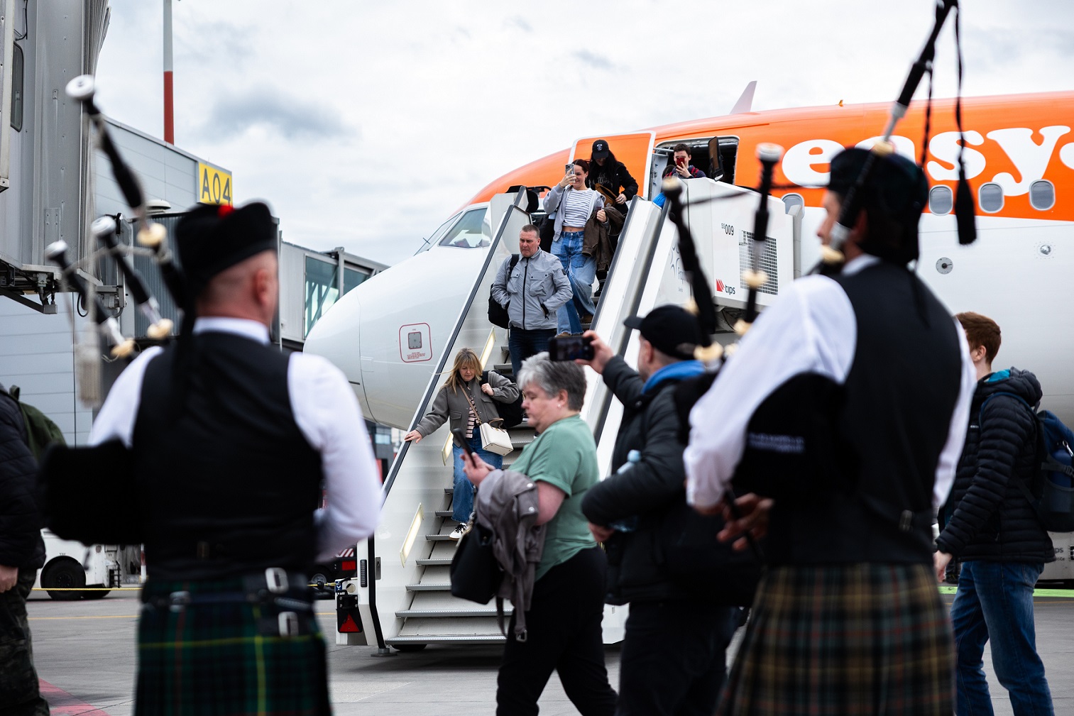 lju easyjet edinburg 1