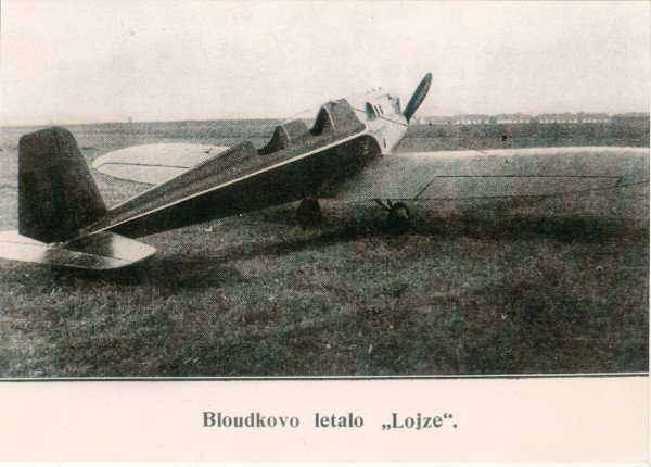 bloudkovo_letalo_lojze_1930.jpg