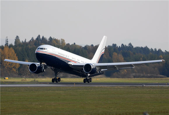 boeing_767-238er_n2767.jpg