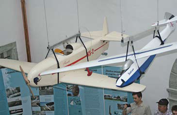 kuhljevo_letalo_ks_2_mmalec.jpg