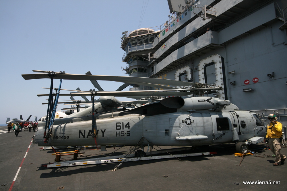 sh-60_seahawk_img_8147.jpg