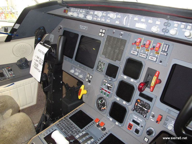 falcon_kokpit_img_2290.jpg