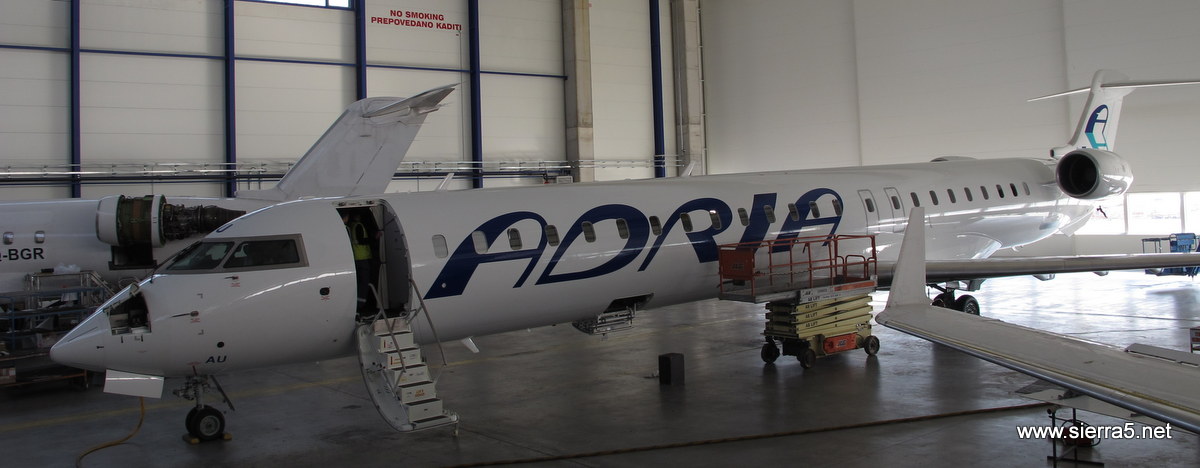 adr_crj_900_s5_aau_img_6194.jpg