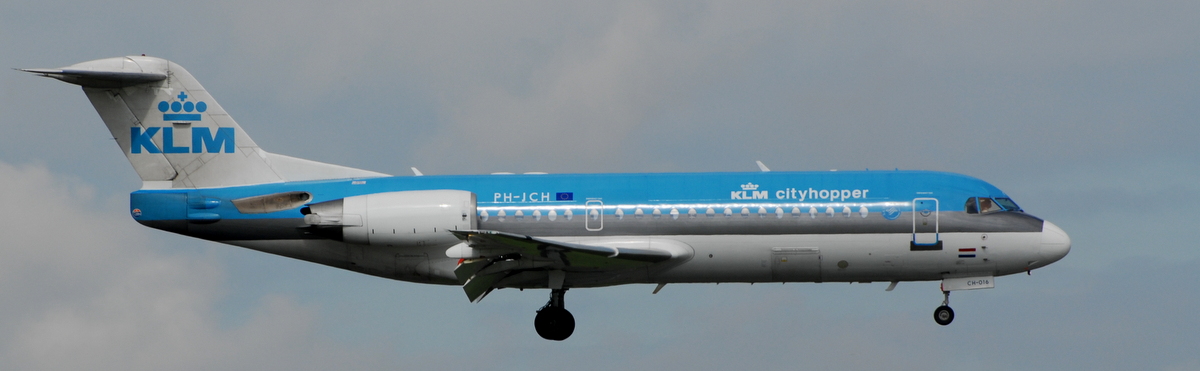 klm_cityhopper_fokker_70_dsc_0288.jpg